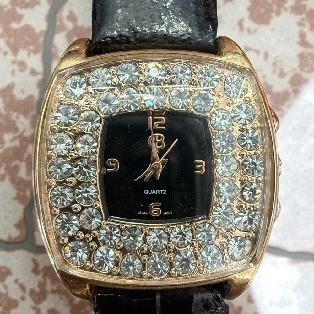 GB Girls Gold & Black Crystal Quartz Watch Leather Band (Needs Battery)